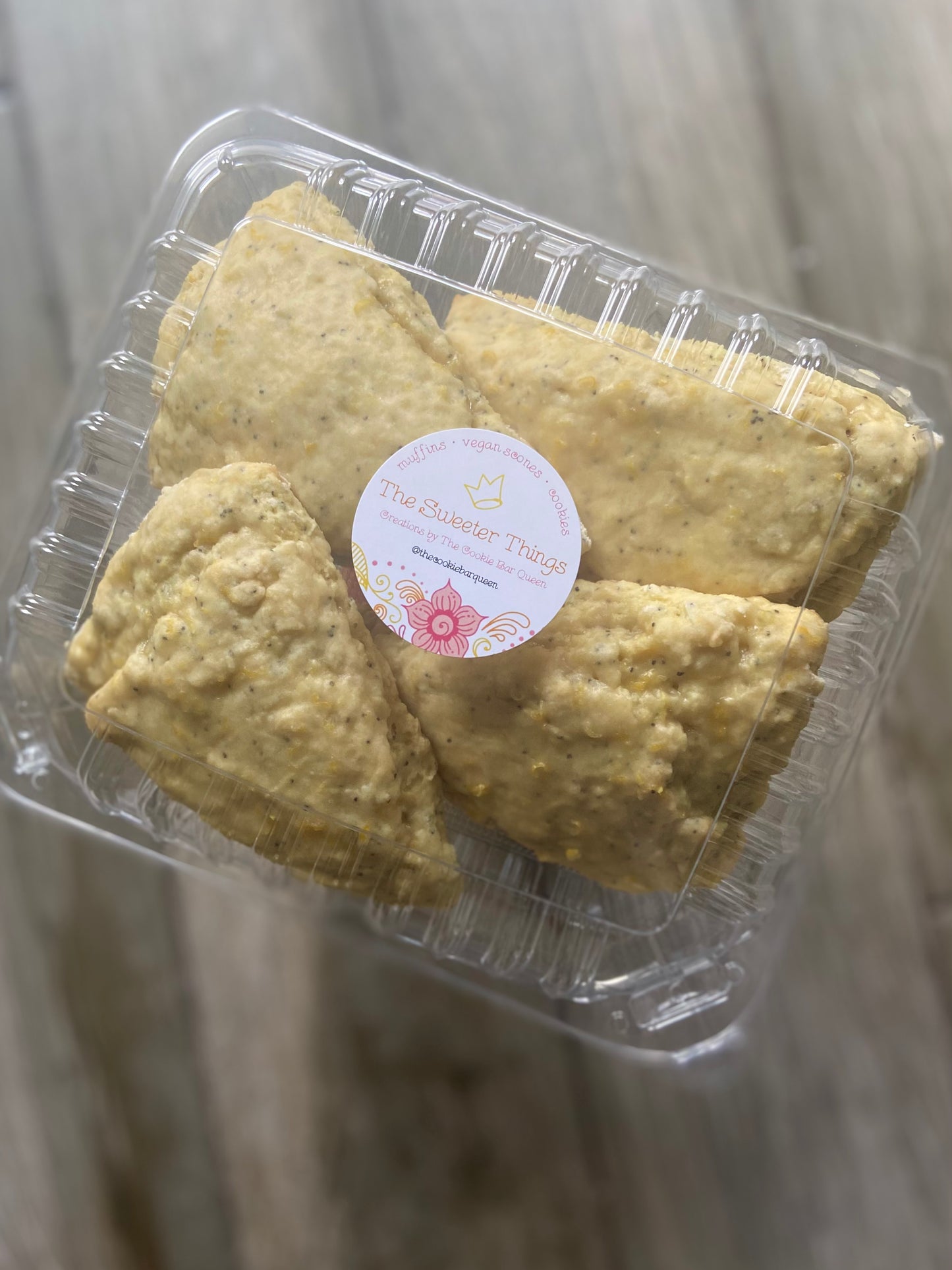 4 Lemon Poppyseed Scones